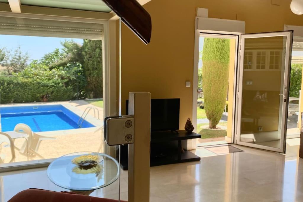 Madrid City Modern Apartment In Villa, Free Wifi Арройомолинос Экстерьер фото