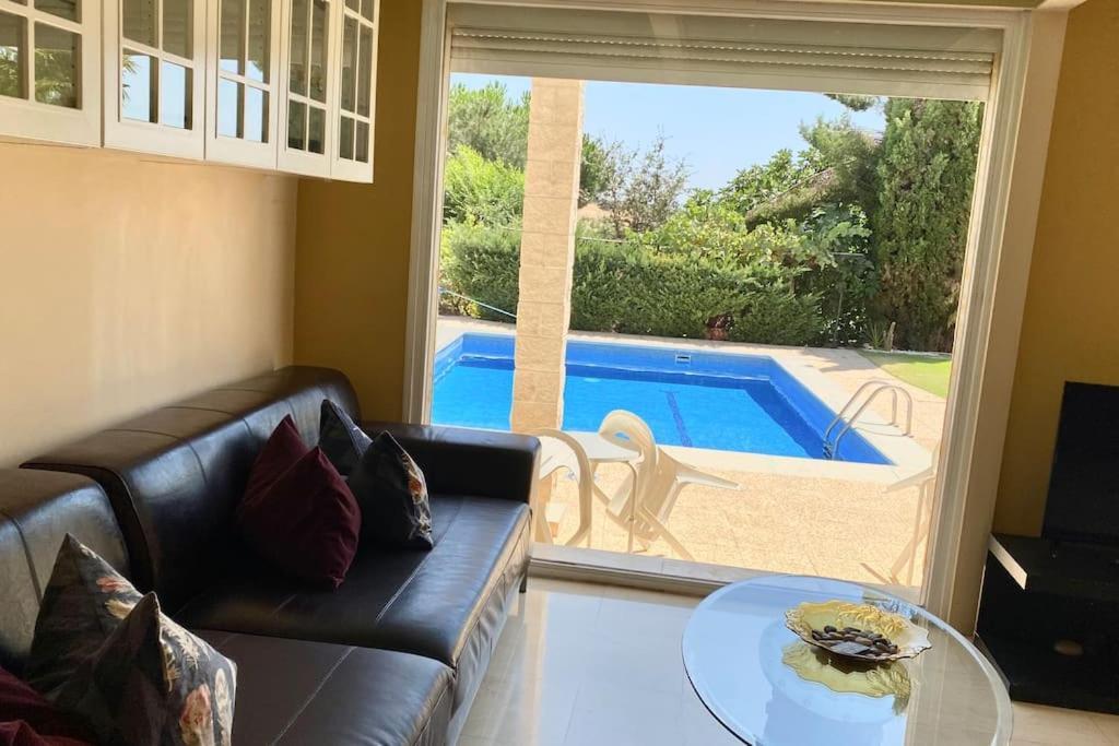 Madrid City Modern Apartment In Villa, Free Wifi Арройомолинос Экстерьер фото