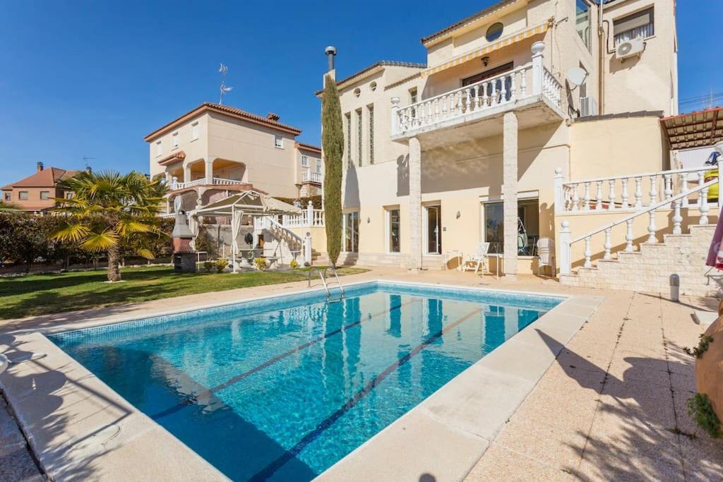 Madrid City Modern Apartment In Villa, Free Wifi Арройомолинос Экстерьер фото